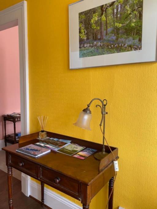 St John'S Flat Spacious Accomodation Dalry  Extérieur photo