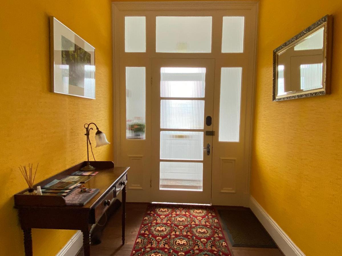 St John'S Flat Spacious Accomodation Dalry  Extérieur photo